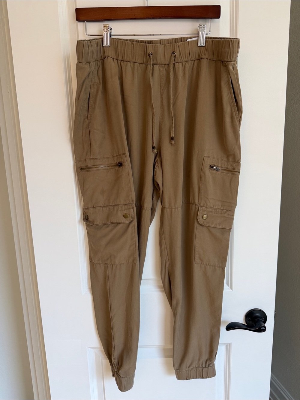 Banana Republic Olive-Tan Cargo Joggers